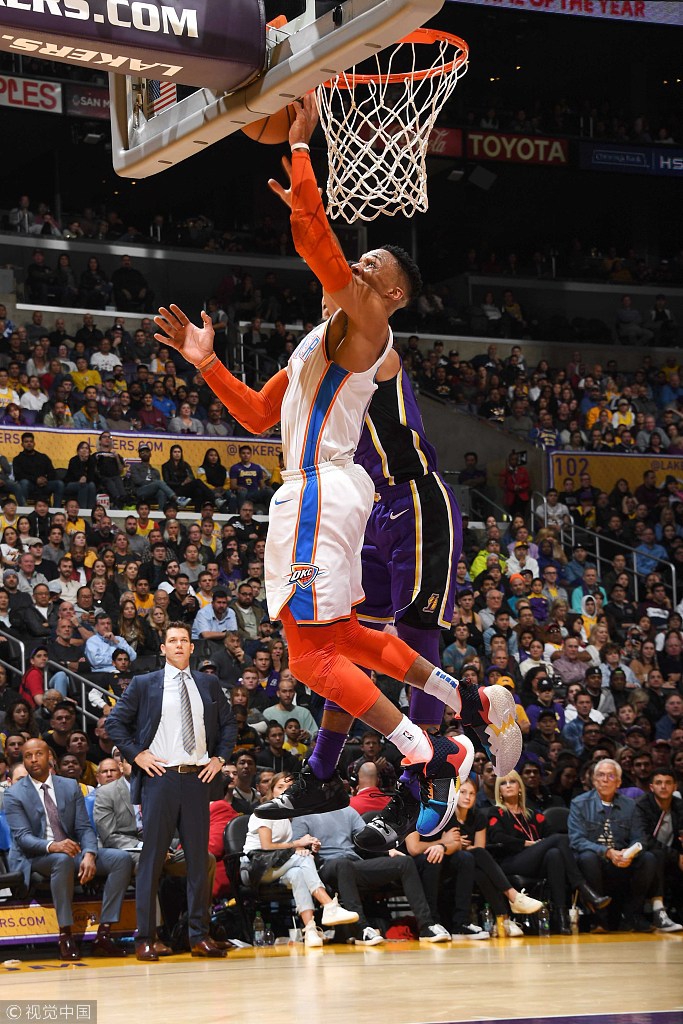 主帅缺席与 主帅缺席与