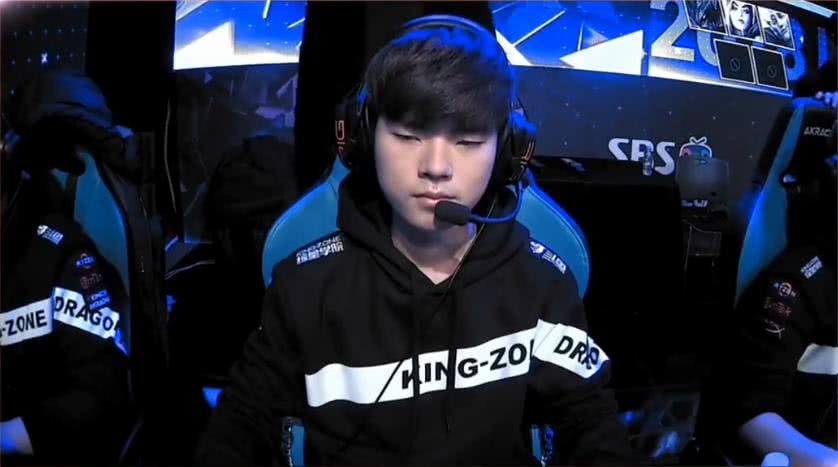 级球员比肩 级球员比肩