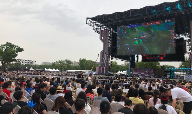 更是在与欧 更是在与欧